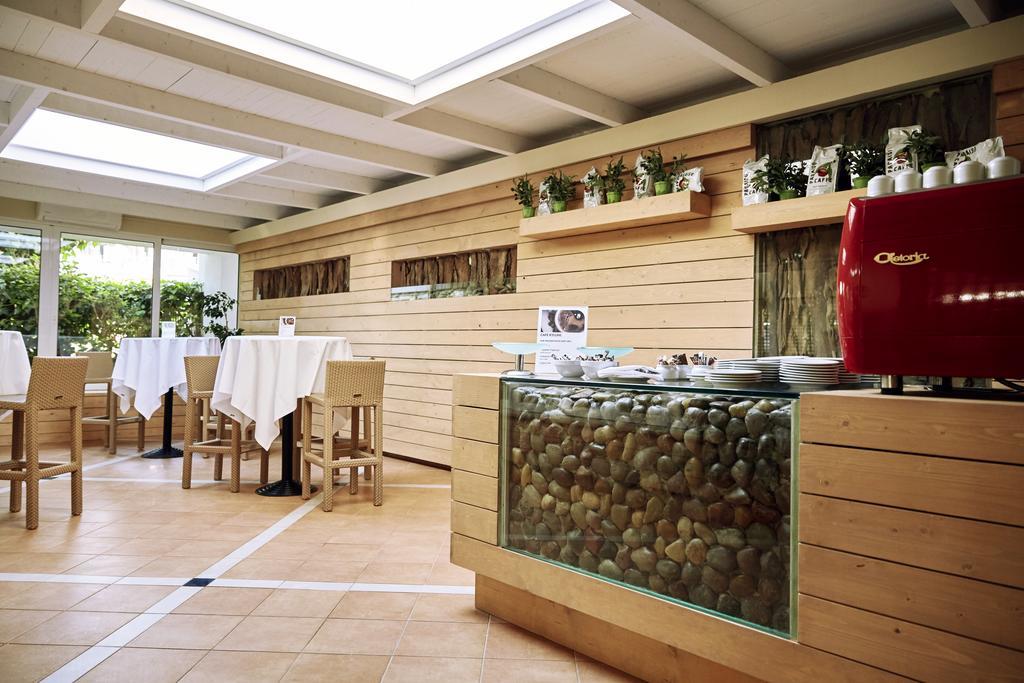Robinson Kyllini Beach Kastro-Kyllini 외부 사진